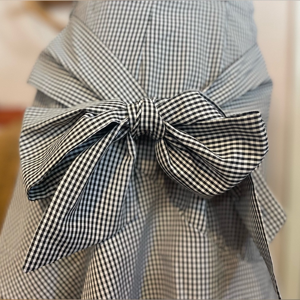 🔆Black and White Layered Ruffle Midi Skirt with Side Zipper and Front Bow🐝